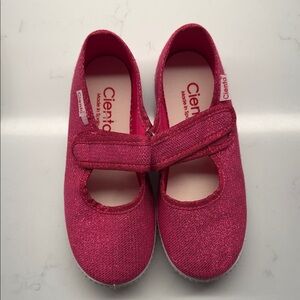 Cienta Fuchsia Sparkle Kids Dress Shoes